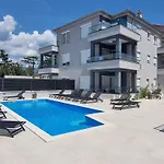 Apartamento Punta By Interhome *